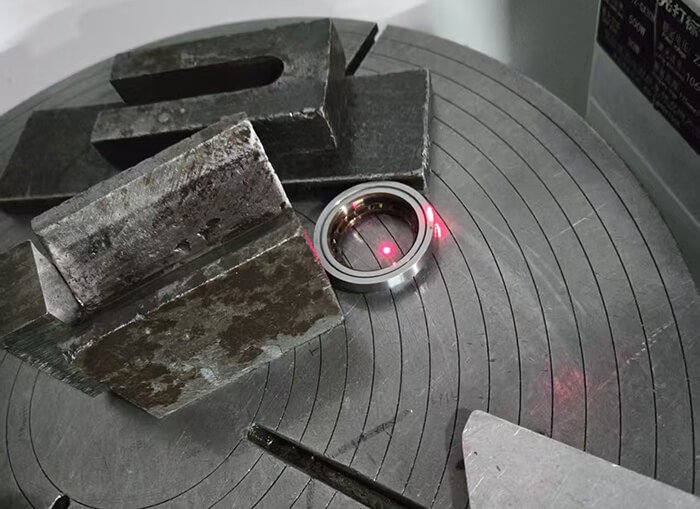 Крестообразный роликовый подшипник